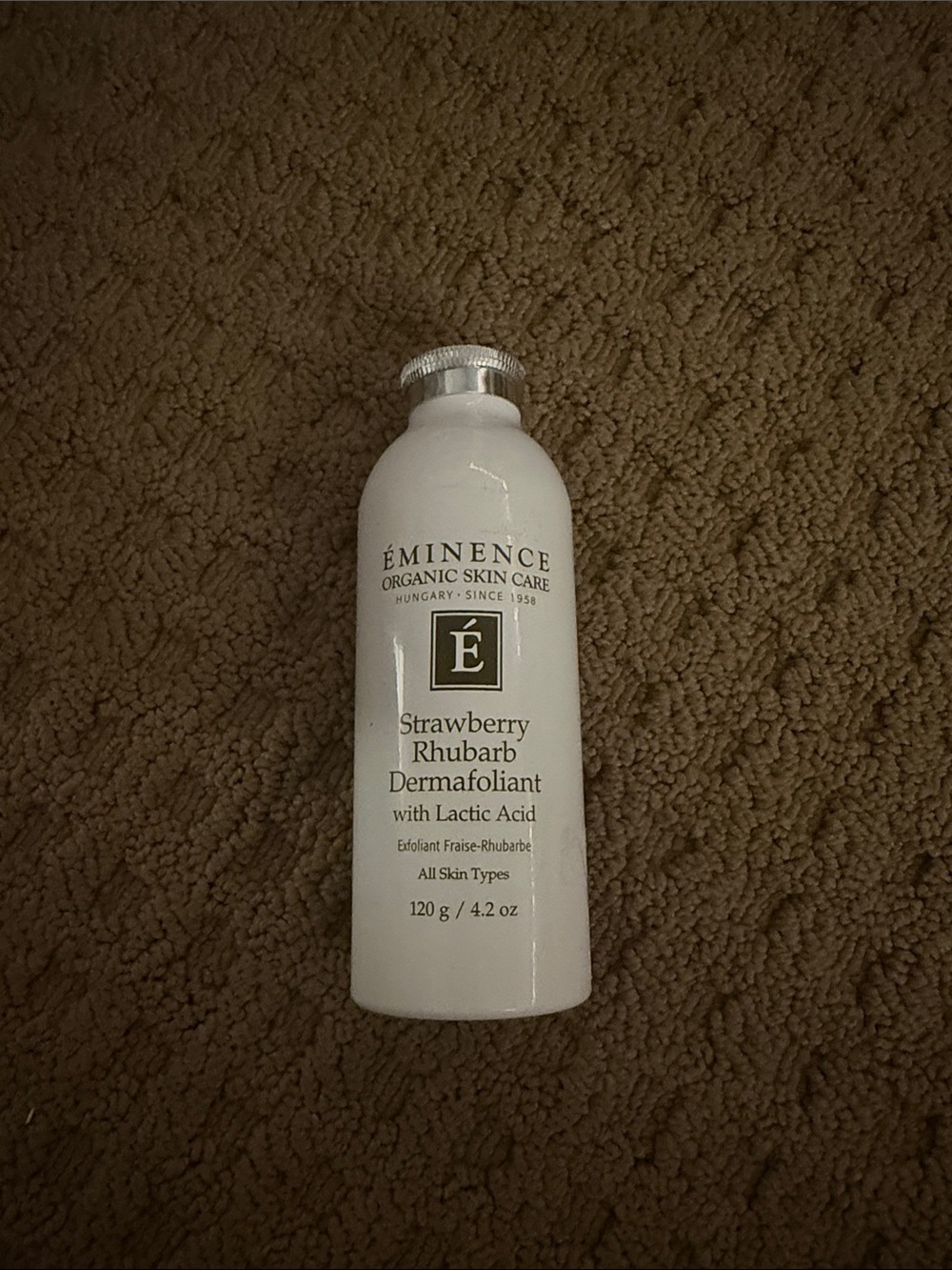 Éminence Strawberry Rhubarb Dermafoliant